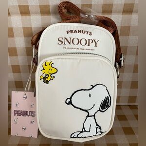 Peanuts Snoopy White and Brown Crossbody Bag New